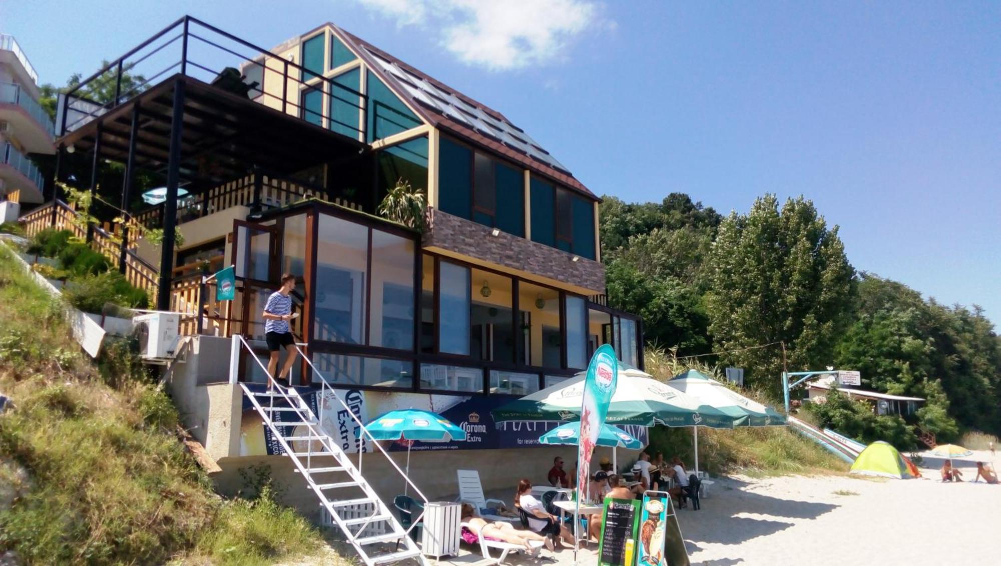 Hemingway Rooms In Happy Beach Varna Exterior foto